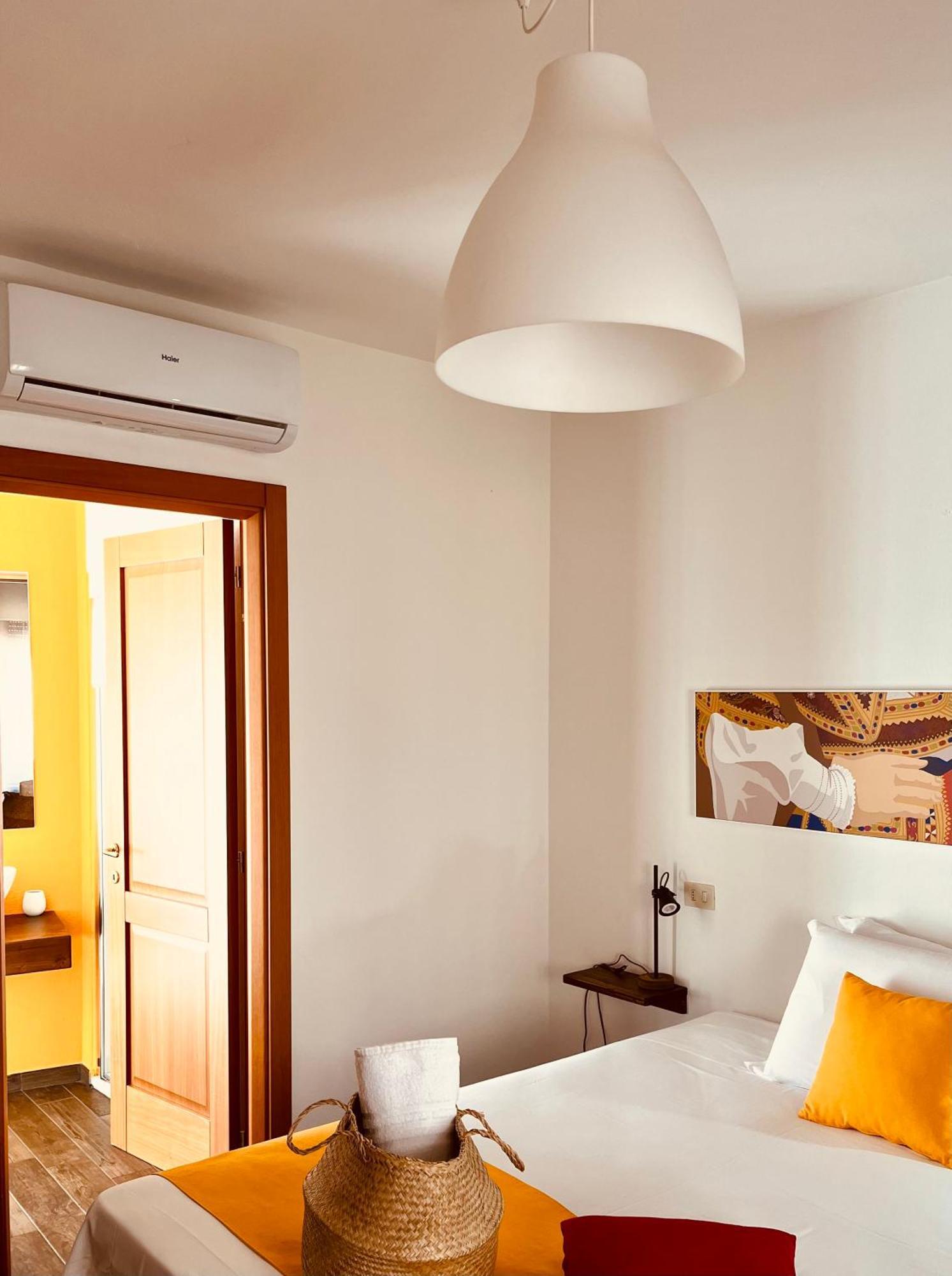 Carrales Guest House Nuoro  Dış mekan fotoğraf