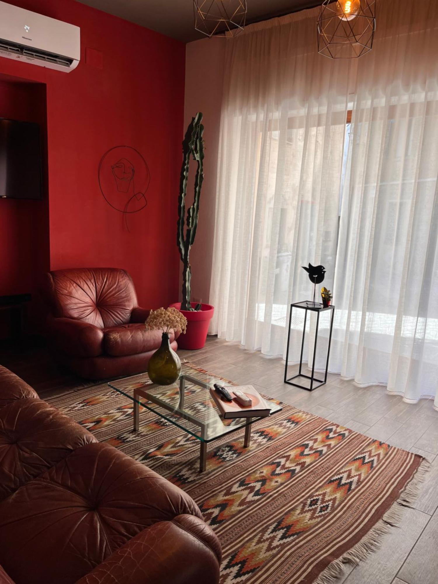 Carrales Guest House Nuoro  Dış mekan fotoğraf